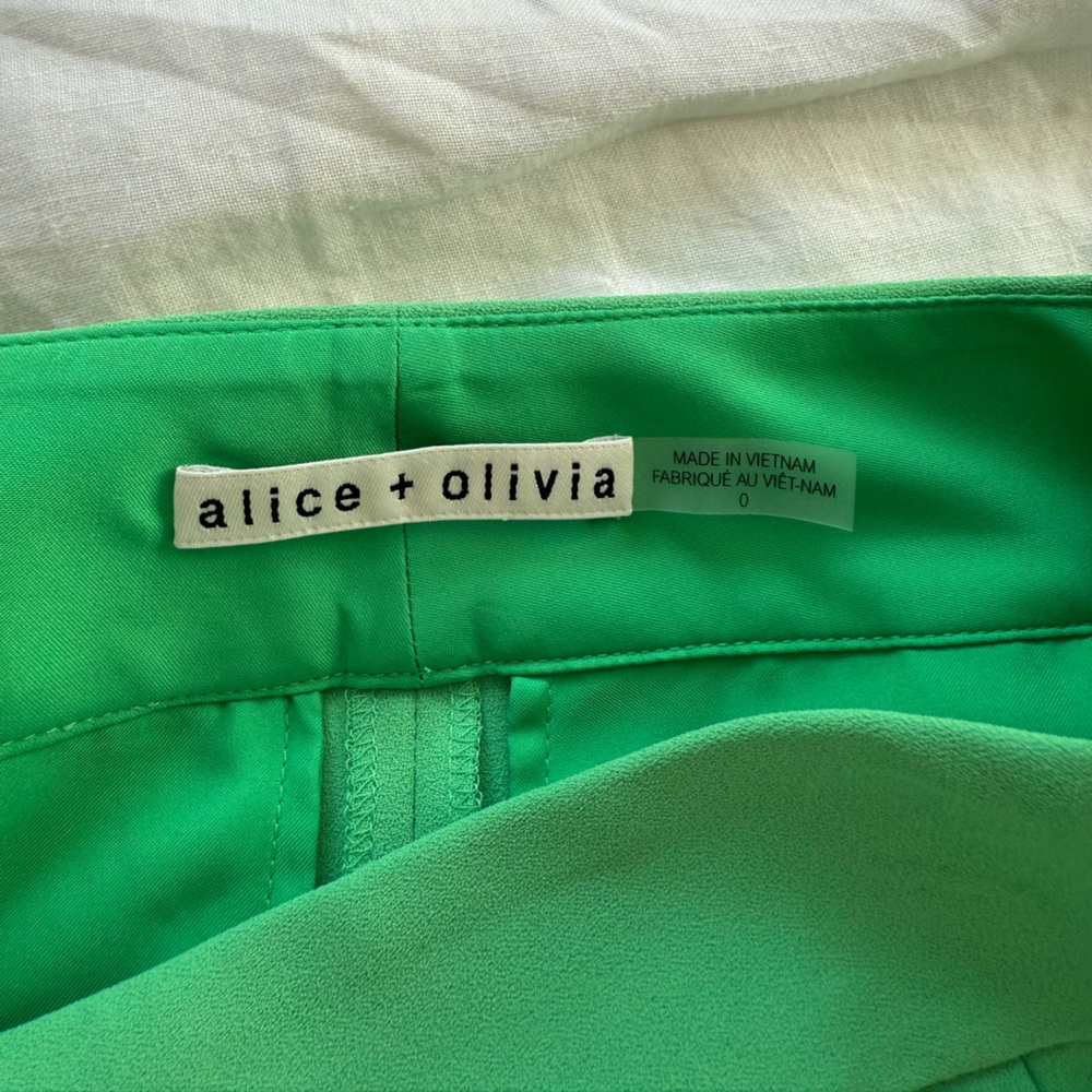 Alice + Olivia Wide-Leg Pants - Picture 5 of 5
